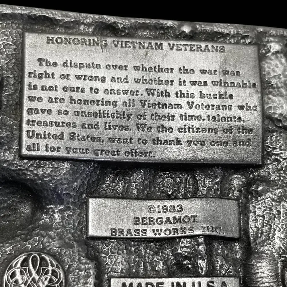 Vintage Belt Buckle 1983 Pewter Vietnam Veteran Soldiers Armed Forces‎ Bergamot